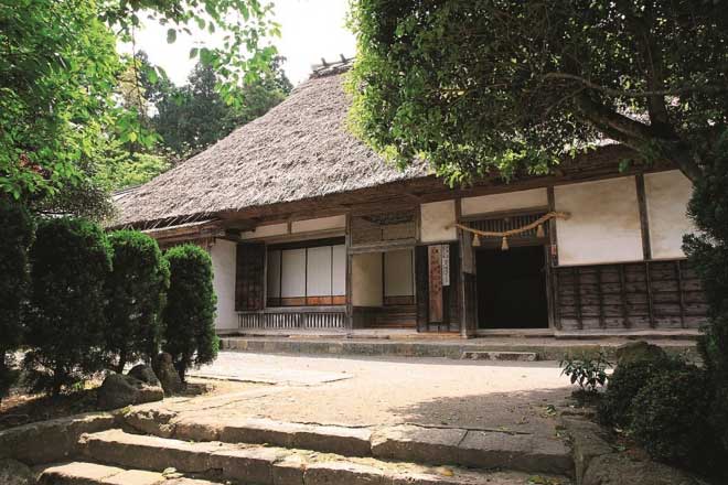 玉若酢命神社<br><small>億岐家宝物殿</small>